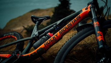 Rocky Mountain Bicycle (c) Tim Foster @ Unsplash